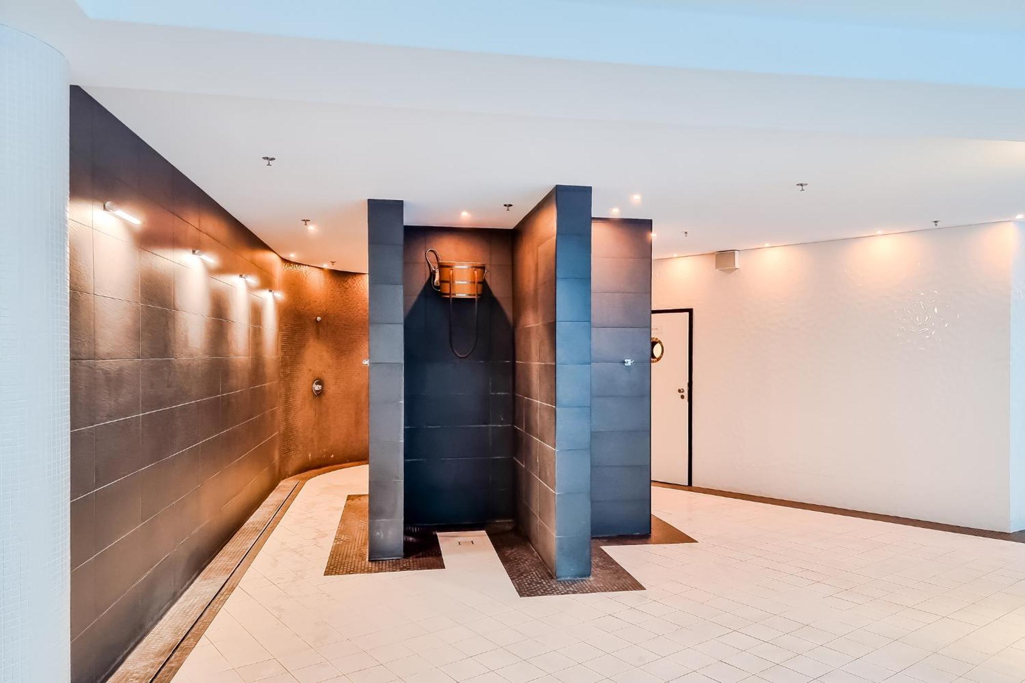 שצ'צ'ין Hanza Tower Apartment No. 533 - 5Th Floor, Balcony, Swimming Pool מראה חיצוני תמונה