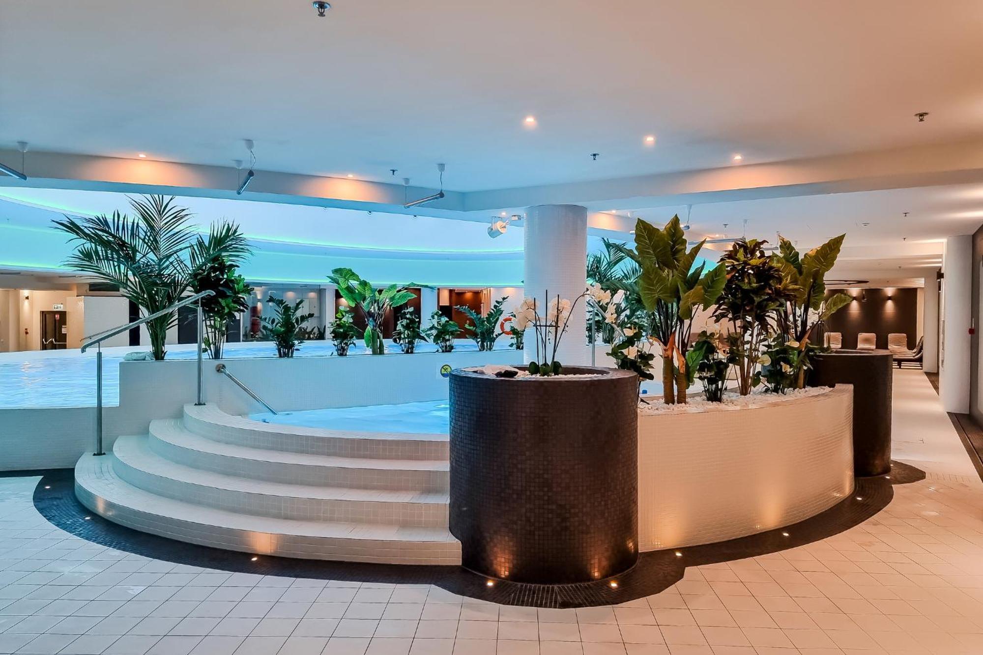 שצ'צ'ין Hanza Tower Apartment No. 533 - 5Th Floor, Balcony, Swimming Pool מראה חיצוני תמונה
